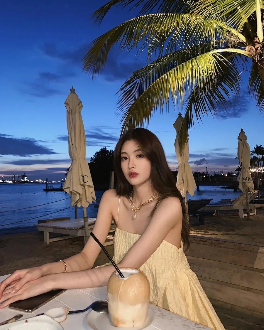 Gai xinh fb luôn thu hút với những góc chụp đẹp.