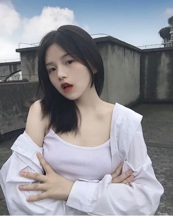 Avatar cute tóc ngắn giúp bạn thể hiện phong cách cá tính và năng động.
