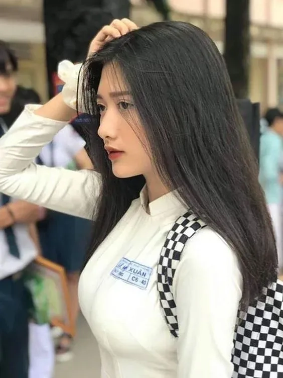 Hình nền đẹp con gái cute là lựa chọn hoàn hảo cho những ai yêu thích sự đáng yêu.