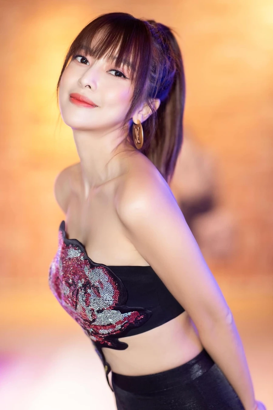 Khám phá những hình ảnh cao thái hà ấn tượng nhất.