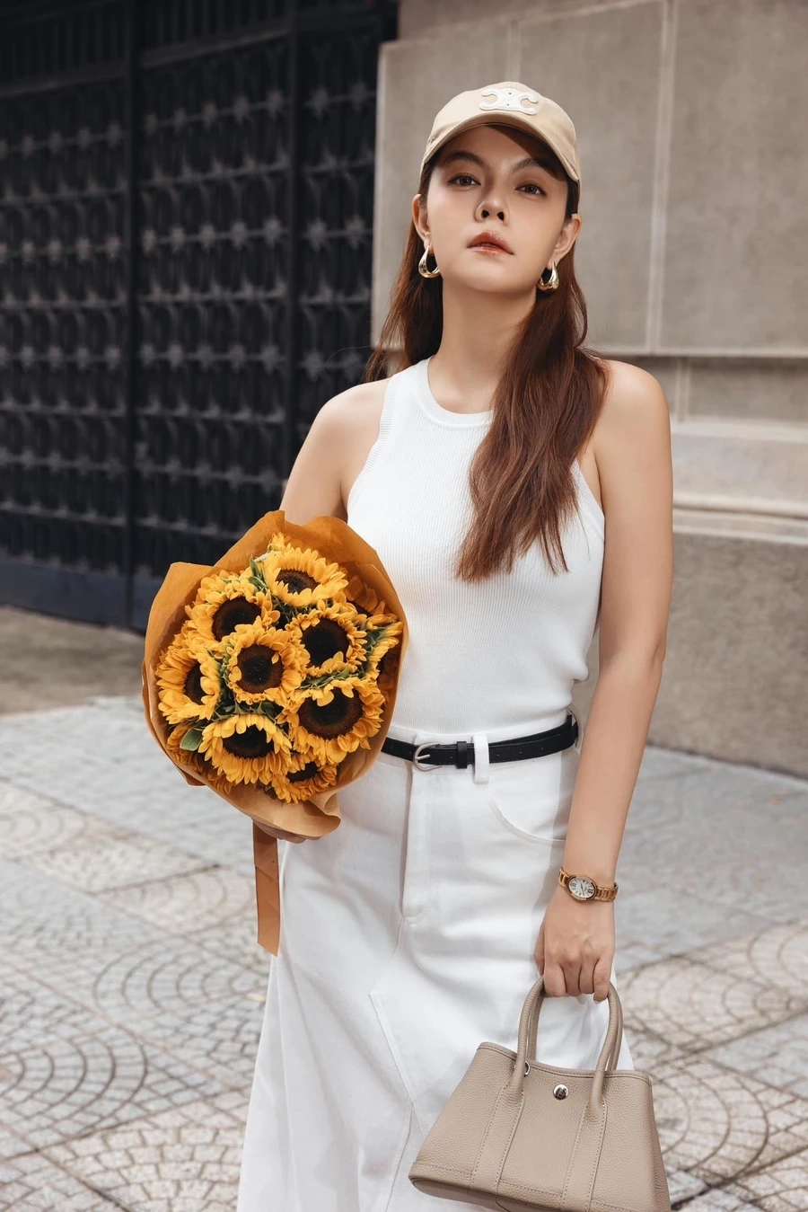 Khám phá vai diễn đặc biệt của em và trịnh phạm quỳnh anh.
