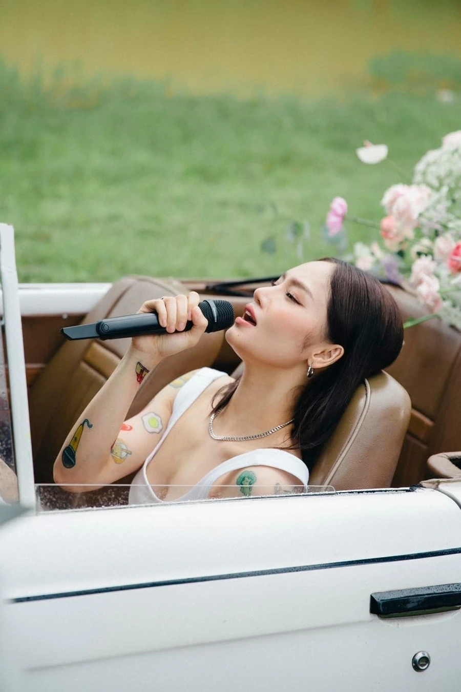 Những giai điệu ngọt ngào trong bài hát của miu lê.