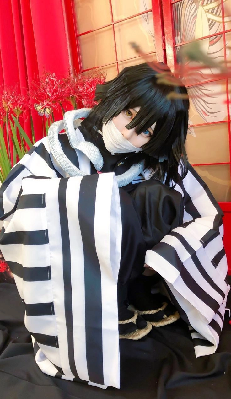 Kimetsu No Yaiba Obanai Cosplay bộ trang phục chất lượng nhất