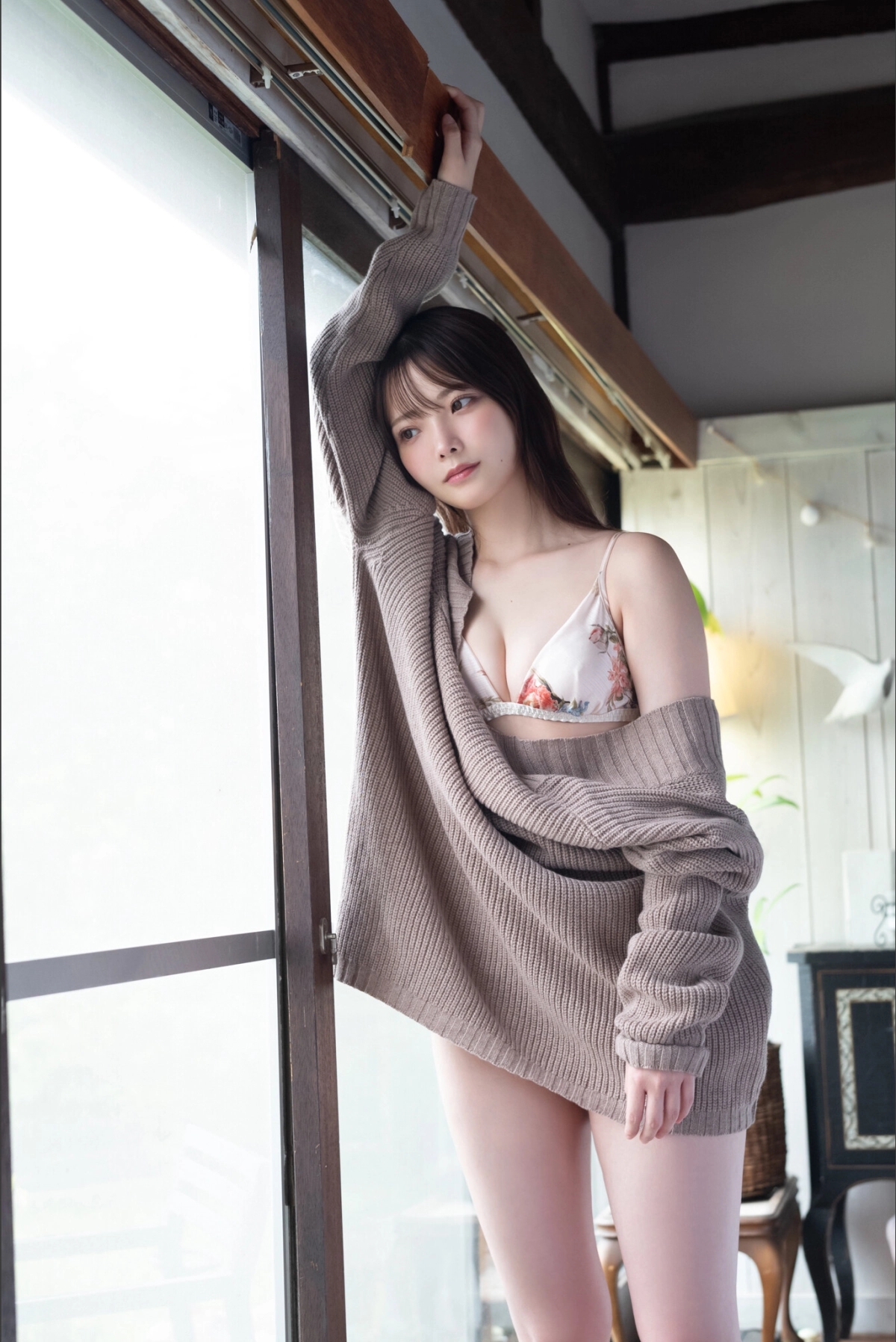 Himeka Araya vú tròn sexy nóng bỏng cuốn hút như bưởi muốn nghẹt thở