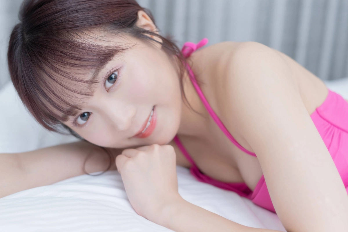 Nagisa Sakaguchi vú to sexy nóng bỏng cuốn hút G cup rung muốn xé áo ngay