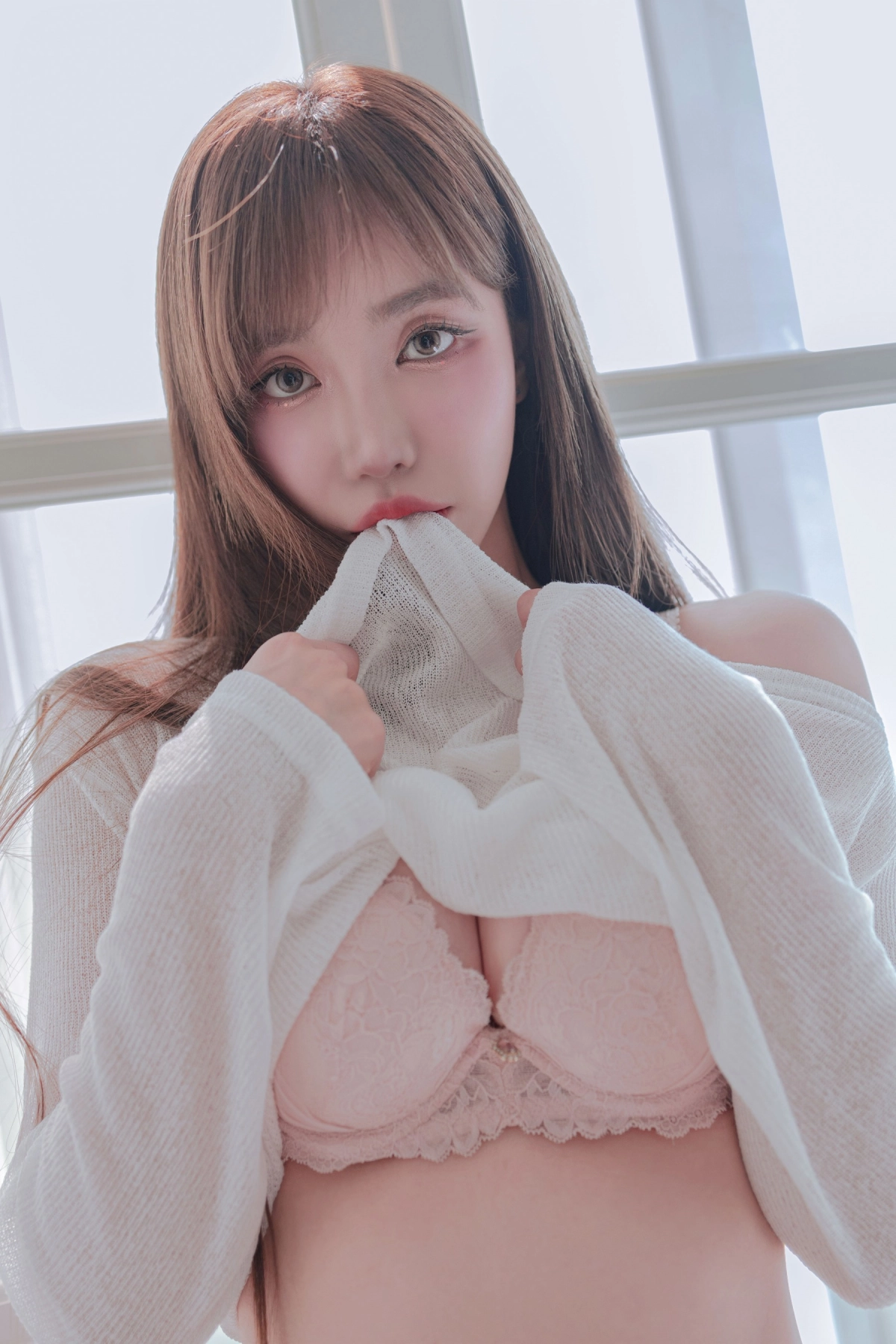 WinterD sex vú khủng sexy nóng bỏng cuốn hút titjob bắn trắng khe ngực