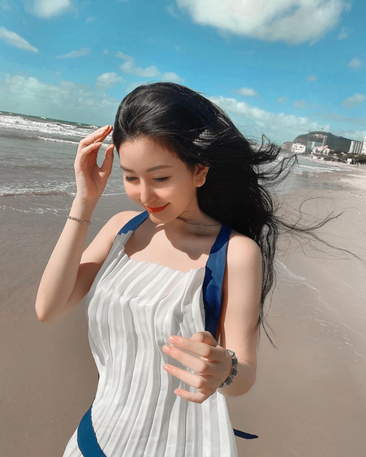 Ảnh sex vú gái căng mọng mịn màng gợi cảm